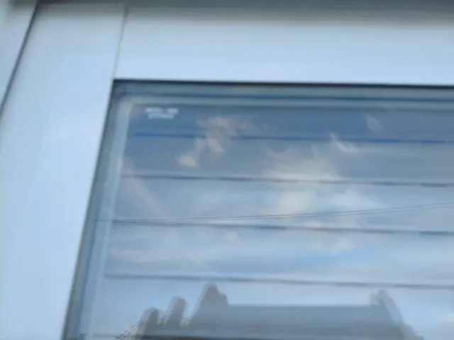 Balconera de aluminio persiana y mosquitera