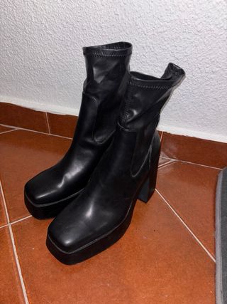 Botas tacón negras - plataforma