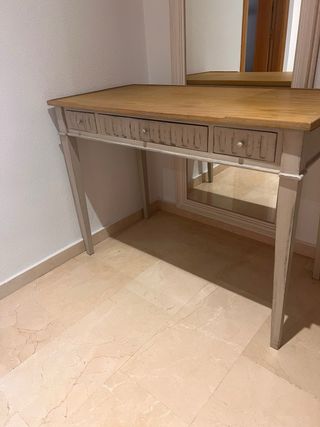 Escritorio madera beige 3 cajones