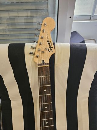 Squier Sonic Strat MN 2TSB - Guitarra