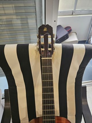 Guitarra clásica Admira Málaga