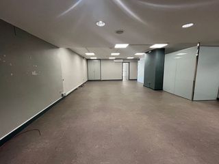 Oficina en venta en Eixample Nord – La Devesa en Girona