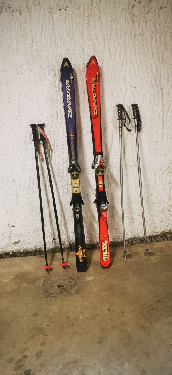 Esquís Dynastar + Bastones