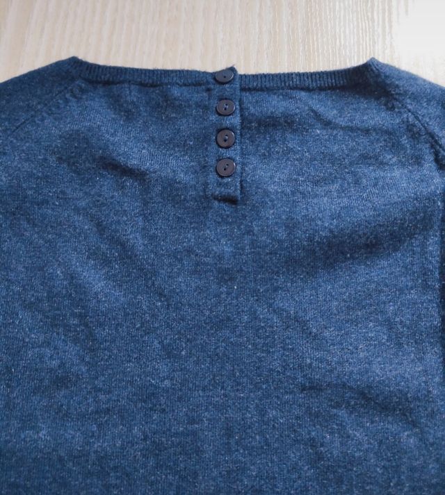 Lote 2 Jerseys Easy Wear 38-40. Azul marino y beig