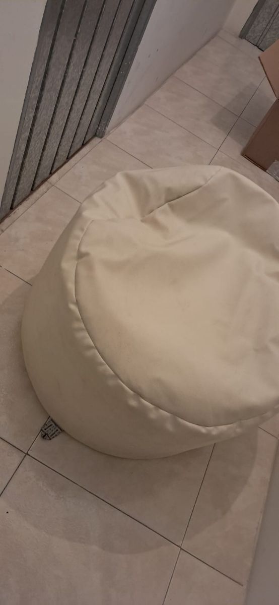 Puf Beige Cuero Sintético