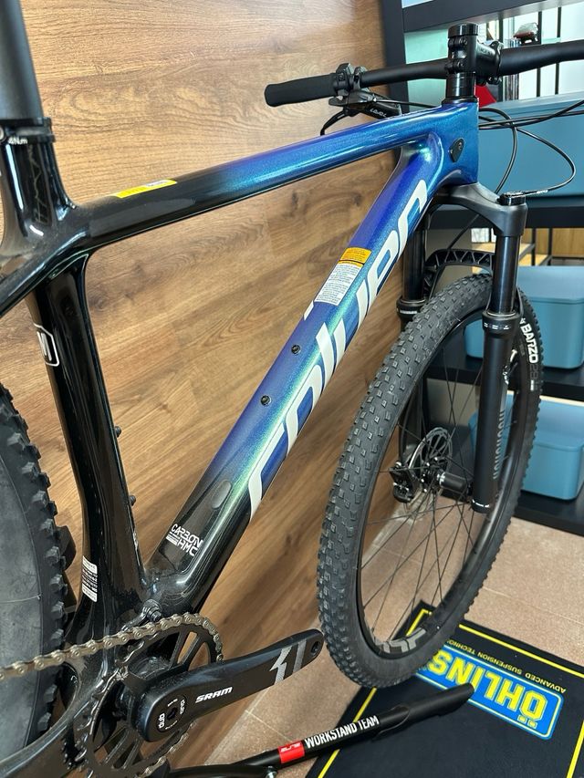 Cuadro carbono Coluer en talla M y L