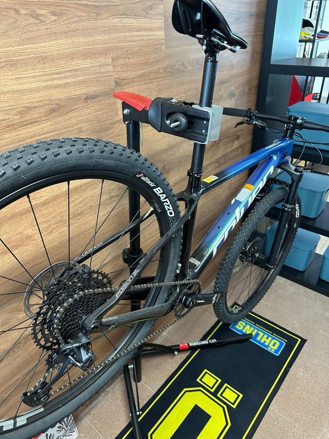 Cuadro carbono Coluer en talla M y L