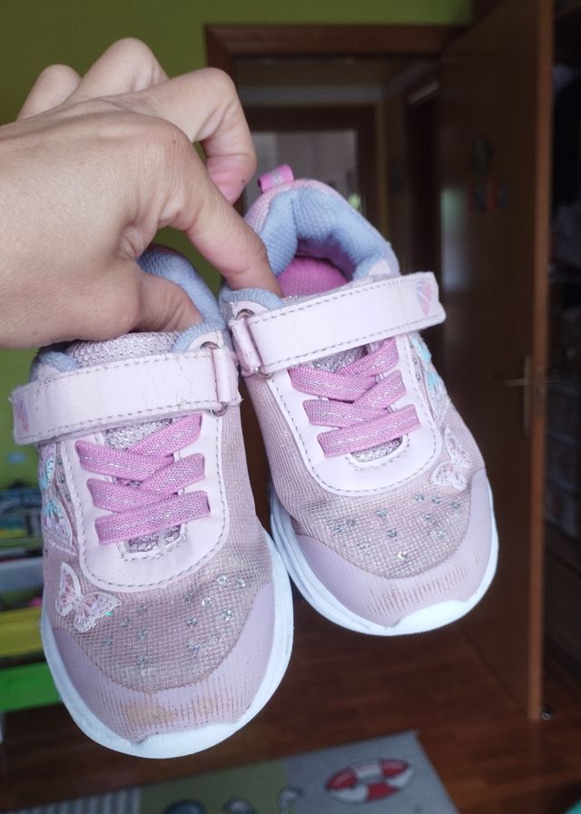 Zapatillas niña luces LED nº25