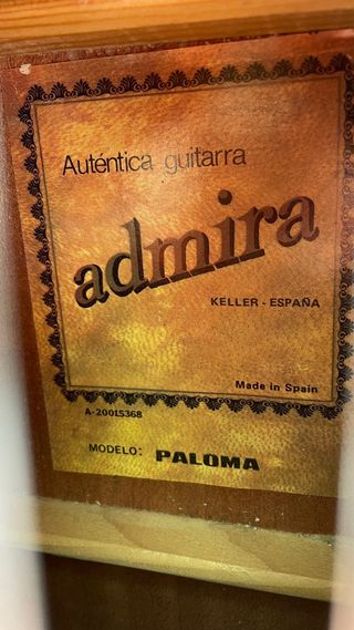 Guitarra clásica Admira Paloma