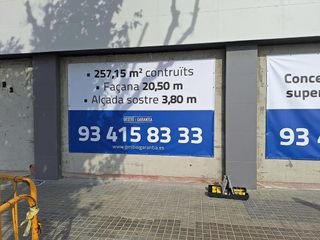 Local comercial en alquiler en Casagemes - Canyadó en Badalona