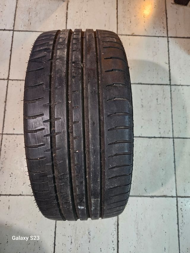Neumáticos ACCELERA 245/40 ZR19 98Y XL