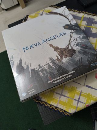 Nueva Angeles juego mesa