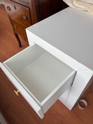 Cajonera blanca de 3 cajones