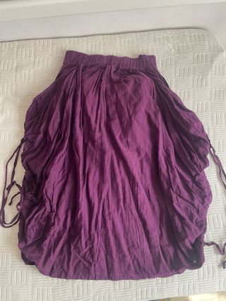 Falda midi morada