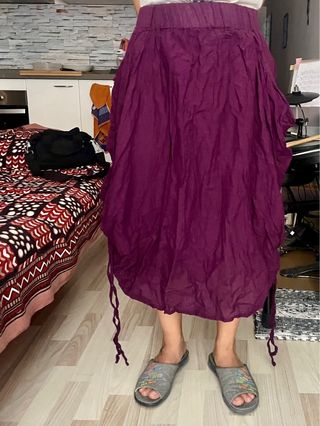 Falda midi morada