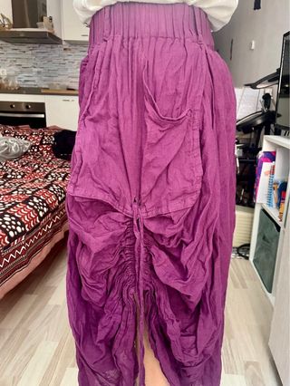 Falda midi morada