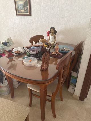 Muebles salón: Vitrina + mueble TV.Mesa y 4 sillas