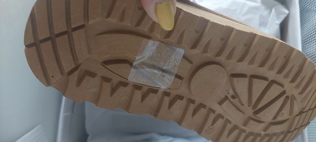 Botas marrón con brillos