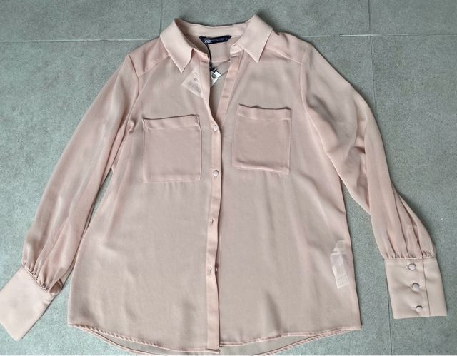 Blusa de Zara rosa semitransparente. Talla XS