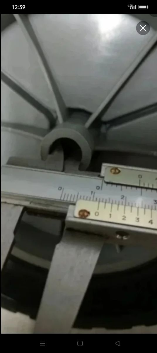 2 Ruedas macizas de 20cm