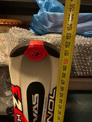 Esquís Rossignol + Bastones