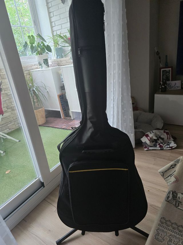 Guitarra acústica Red Hill Oferta 80€