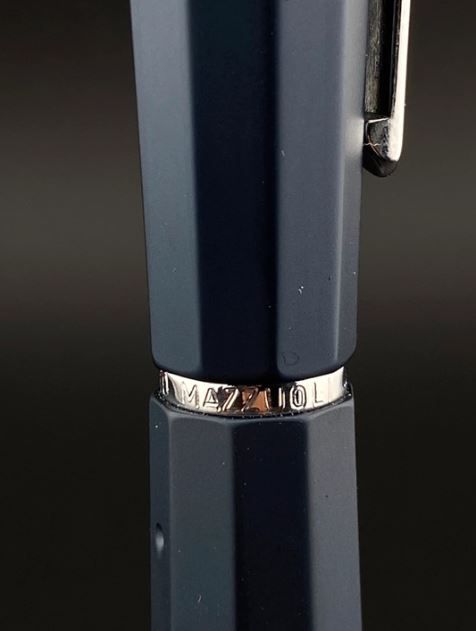 Pluma estilográfica Giulliano Mazzuoli Azul Navy