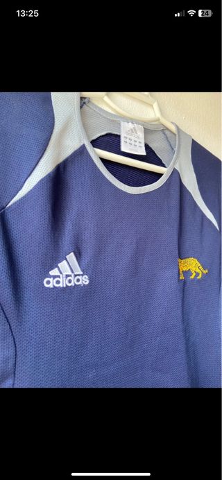 Camisetas Adidas vintage 2004