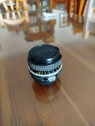 Nikkor 50mm f/1.8 Ai