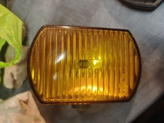 Faros antiniebla amarillos