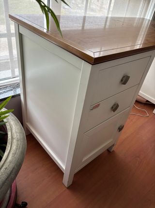 Escritorio de madera