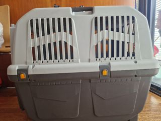 Transportín Skudo gris y negro