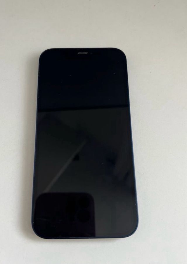 SI VENDE IPHONE 12 128GB