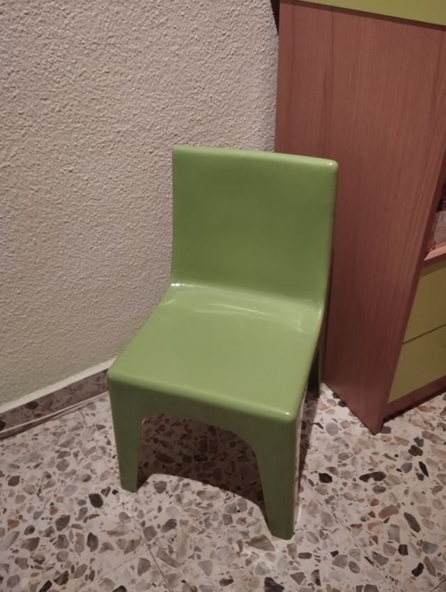 Silla infantil verde