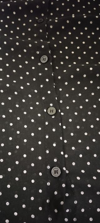 Blusa fina de lunares