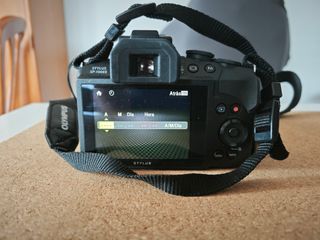 Olympus SP-100EE - Cámara compacta