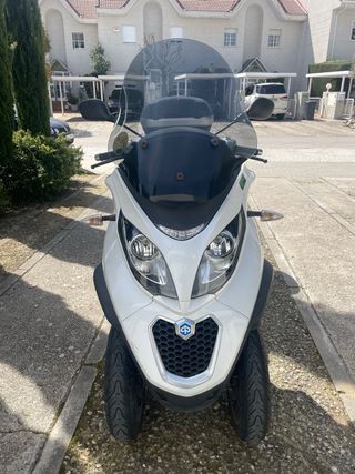 Piaggio MP3 LT 500cc. 3 ruedas carnet de coche