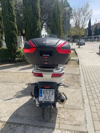 Piaggio MP3 LT 500cc. 3 ruedas carnet de coche