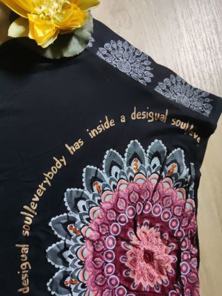 Falda Desigual negra - Mandala