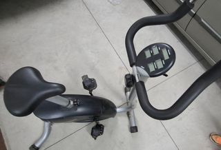 Bicicleta estática Magnet 200