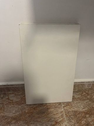 2 Baldas IKEA BESTÅ blanca