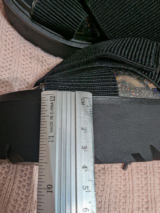 Sandalias plataforma negras mujer