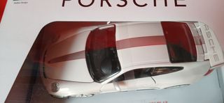 Porsche 911 GT3 RS 4.0 1:18