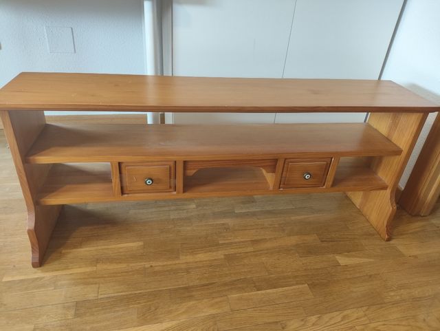 Estantería sobre escritorio madera color miel