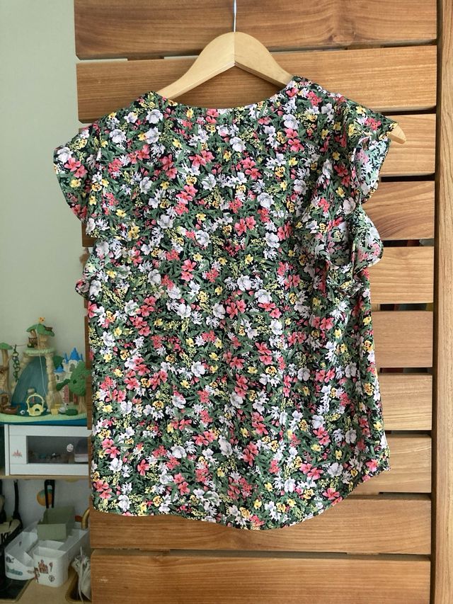 Blusa floral verano manga corta
