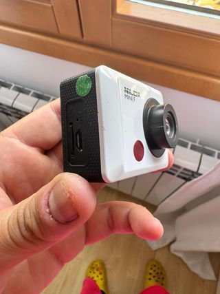 Cámara deportiva Nilox Mini F + accesorios