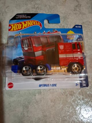 Hot Wheels Optimus Prime