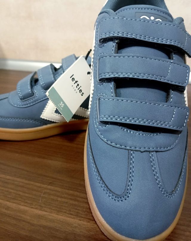 Zapatillas niño talla 35