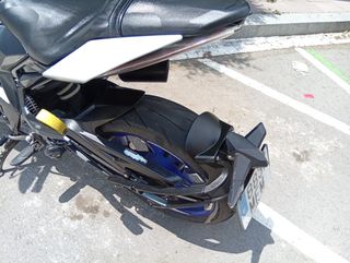 Zontes R350 - Moto blanca