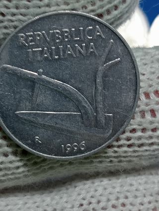 33 Monete 10 Lire Italia